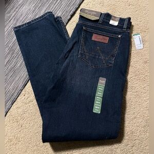 Wrangler Men's Slim Straight Jeans Size 38x34